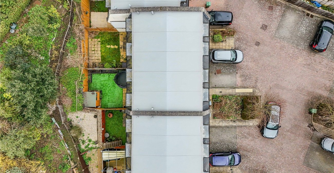 4 bedroom house for sale in Dartford | Robinson Jackson