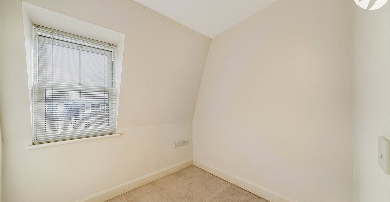 4 bedroom house for sale in Dartford | Robinson Jackson