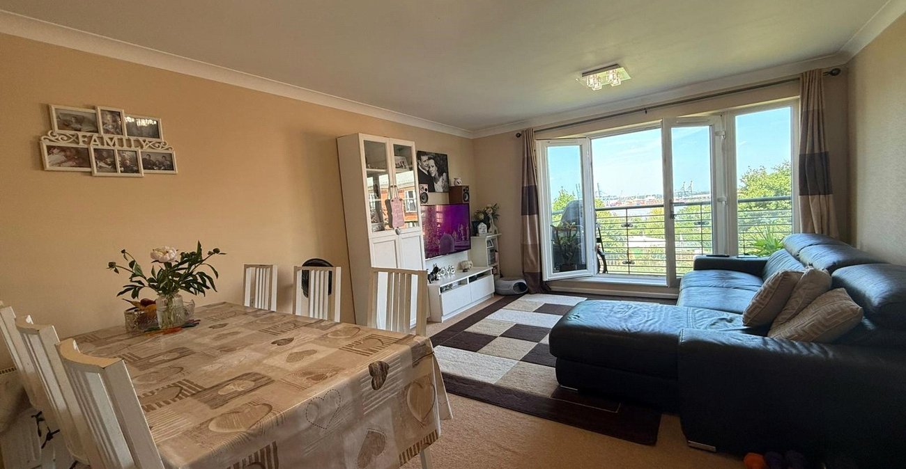 2 bedroom property for sale in South Lawns | Robinson Michael & Jackson