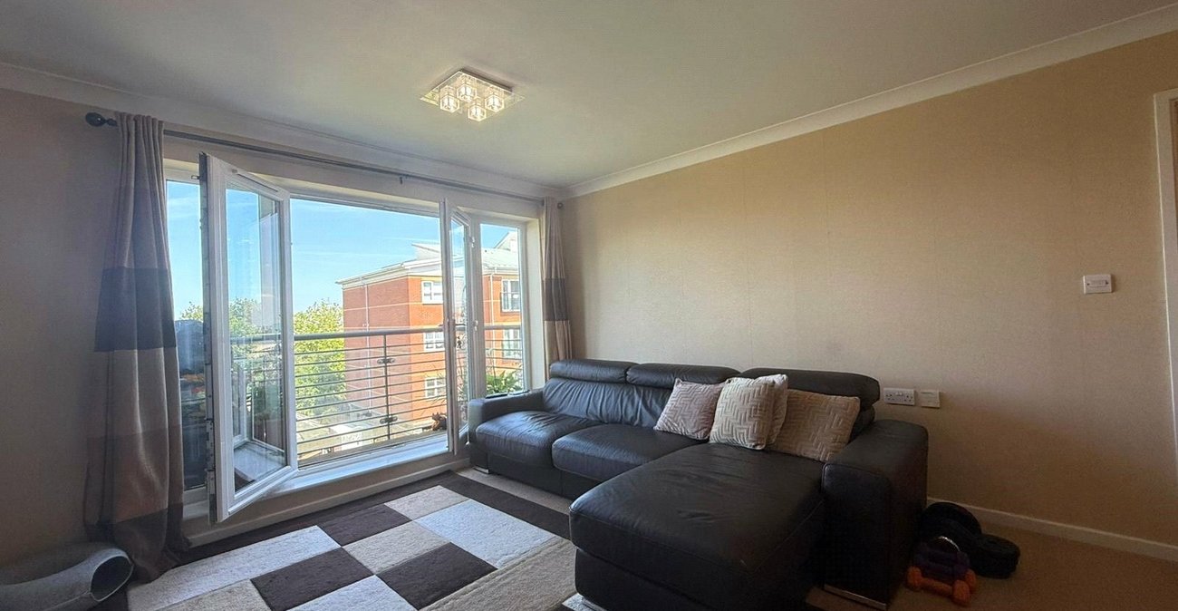 2 bedroom property for sale in South Lawns | Robinson Michael & Jackson