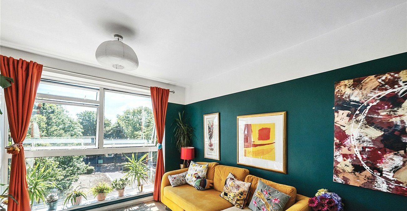 1 bedroom property for sale in Carole House | Robinson Jackson