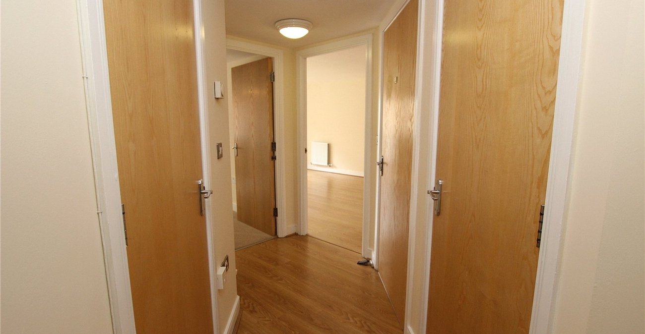 1 bedroom property for sale in Pettacre Close | Robinson Jackson