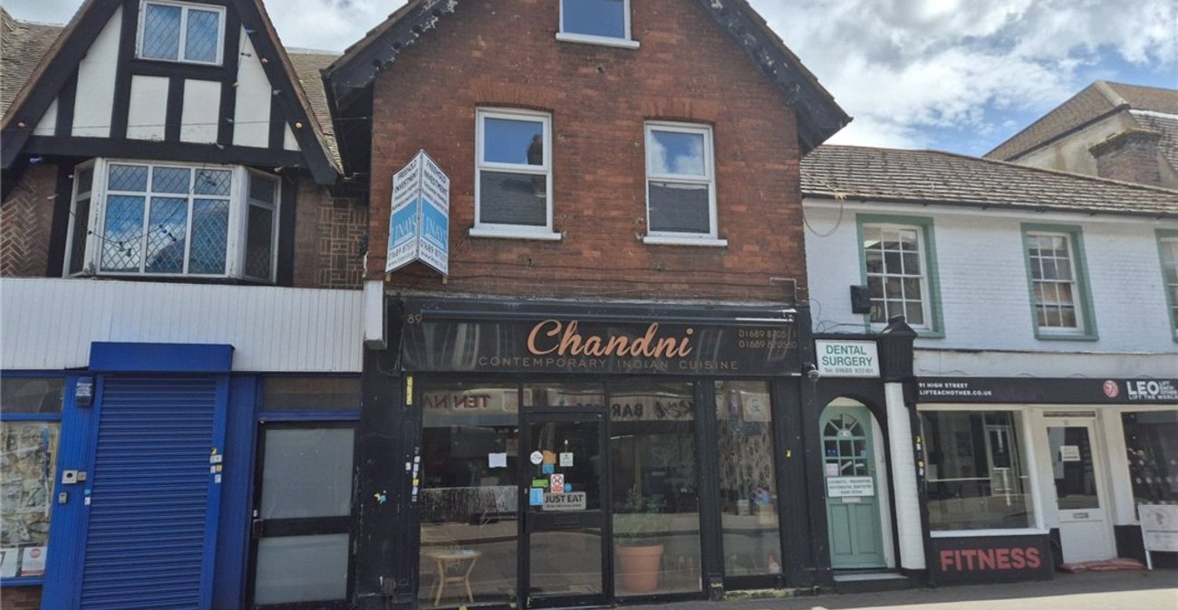 4 bedroom property for sale in High Street | Robinson Jackson
