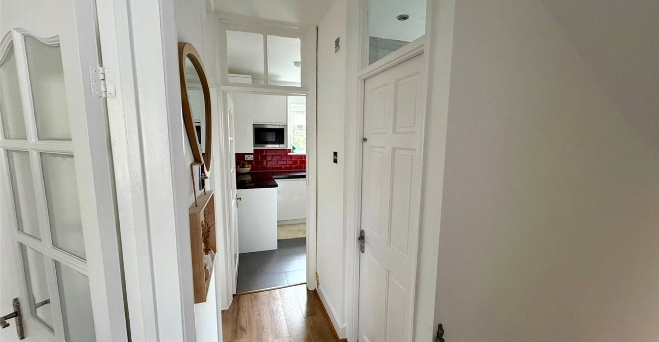 2 bedroom property for sale in Plumstead | Robinson Jackson