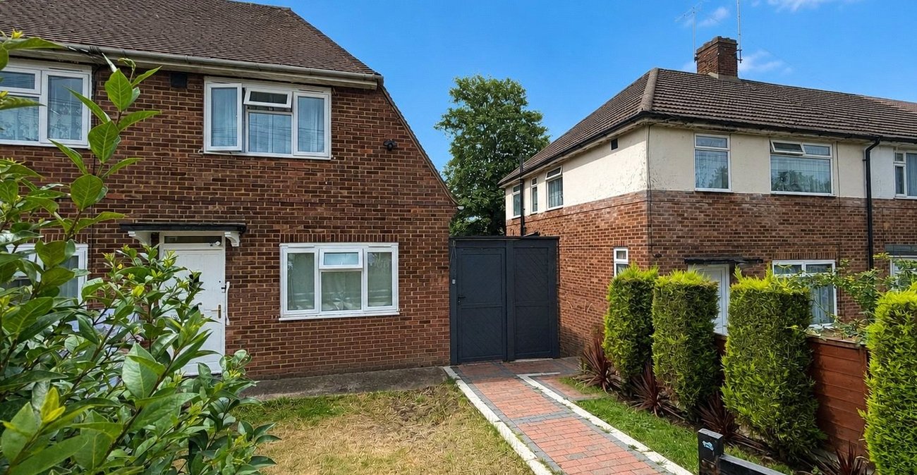 2 bedroom property for sale in Plumstead | Robinson Jackson