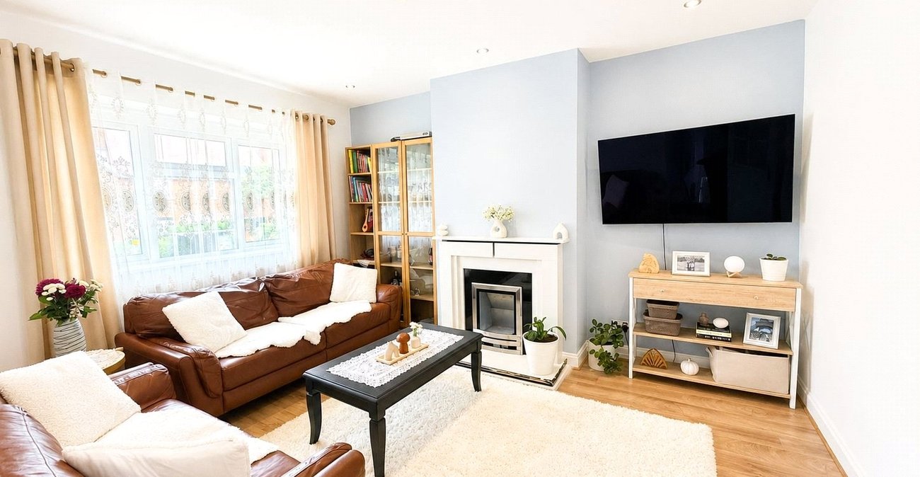 2 bedroom property for sale in Plumstead | Robinson Jackson
