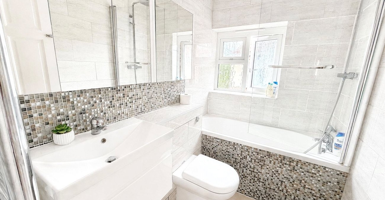 2 bedroom property for sale in Plumstead | Robinson Jackson