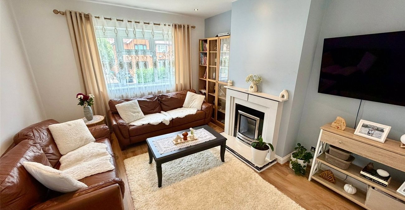 2 bedroom property for sale in Plumstead | Robinson Jackson
