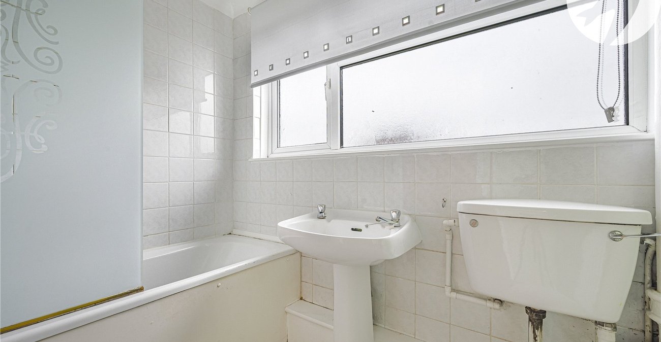 3 bedroom house for sale in Dartford | Robinson Jackson