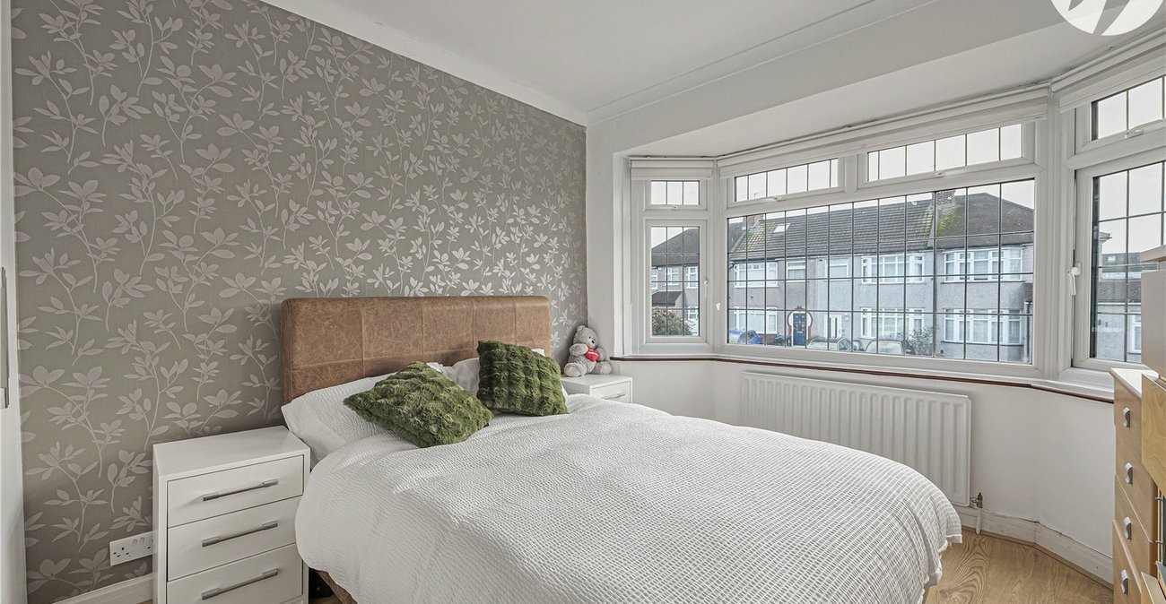 4 bedroom house for sale in Dartford | Robinson Jackson