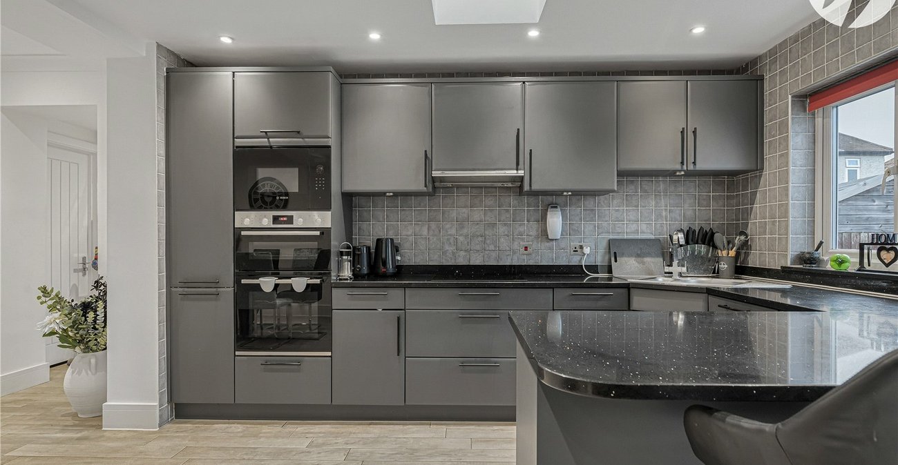 4 bedroom house for sale in Dartford | Robinson Jackson