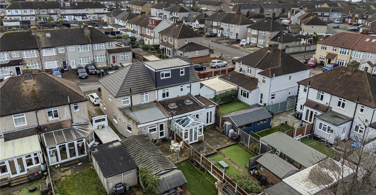 4 bedroom house for sale in Dartford | Robinson Jackson