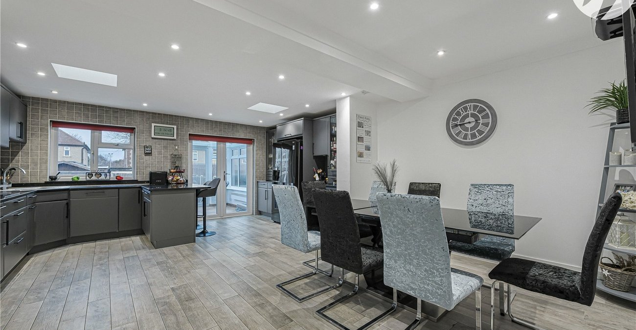 4 bedroom house for sale in Dartford | Robinson Jackson
