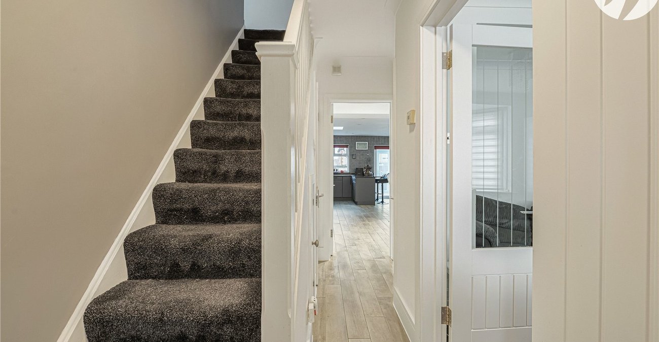 4 bedroom house for sale in Dartford | Robinson Jackson