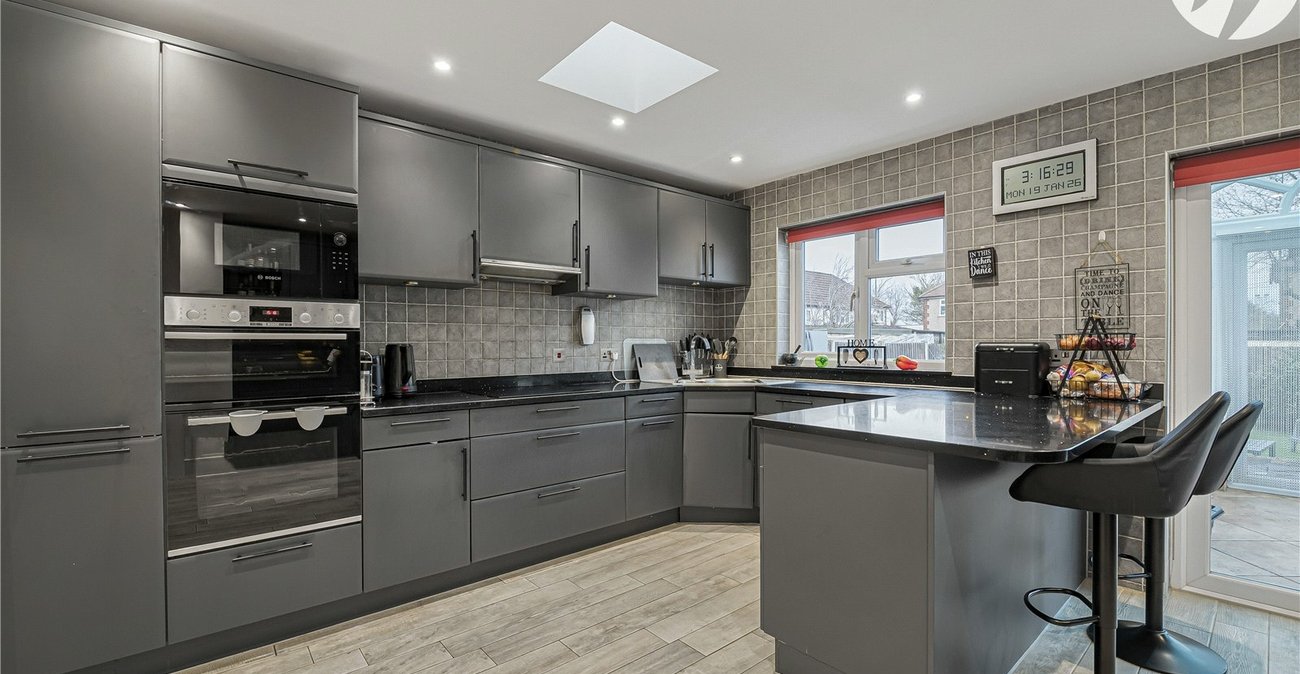 4 bedroom house for sale in Dartford | Robinson Jackson