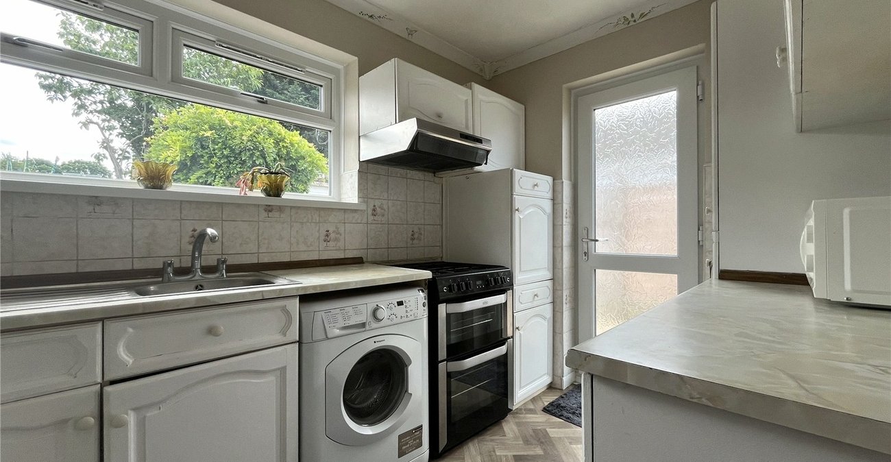 2 bedroom bungalow for sale in Lordswood | Robinson Michael & Jackson