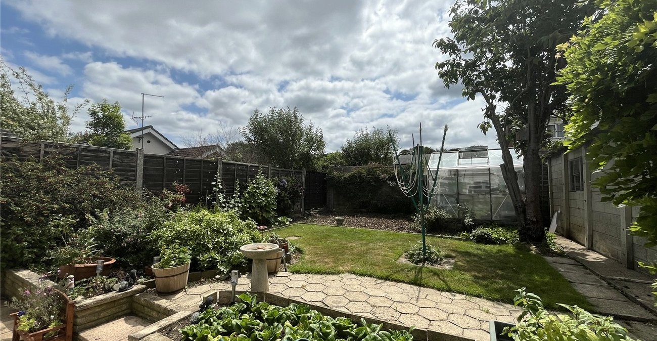 2 bedroom bungalow for sale in Lordswood | Robinson Michael & Jackson