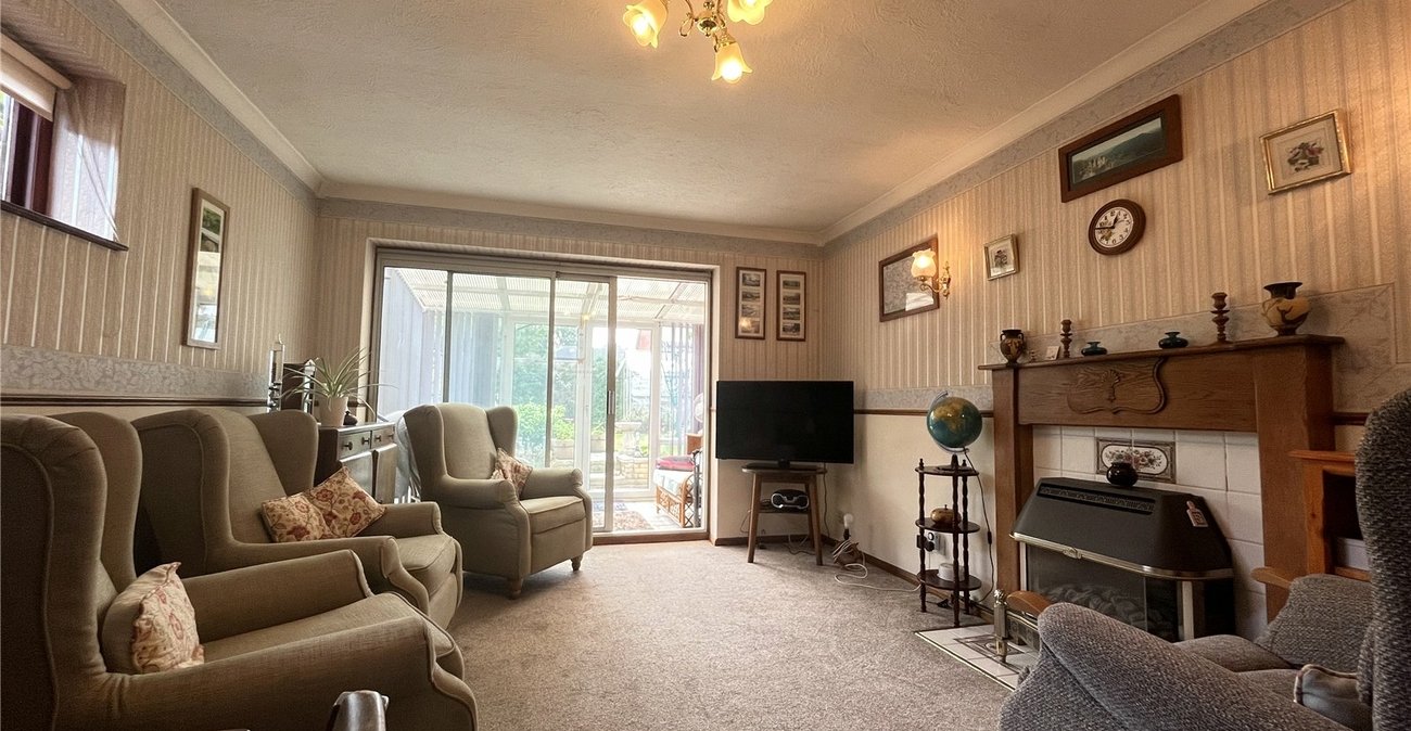 2 bedroom bungalow for sale in Lordswood | Robinson Michael & Jackson