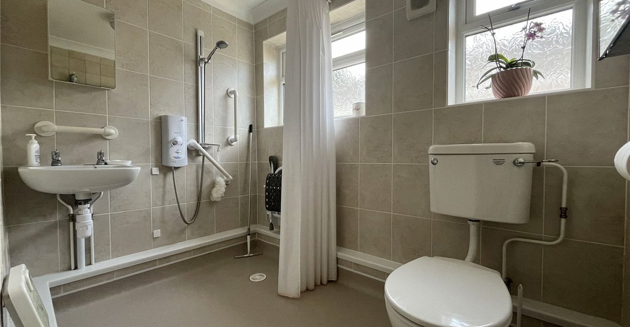 2 bedroom bungalow for sale in Lordswood | Robinson Michael & Jackson