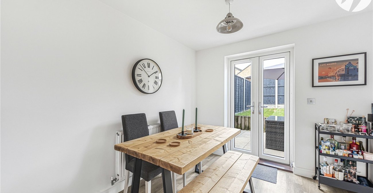 2 bedroom house for sale in Castle Hill | Robinson Jackson