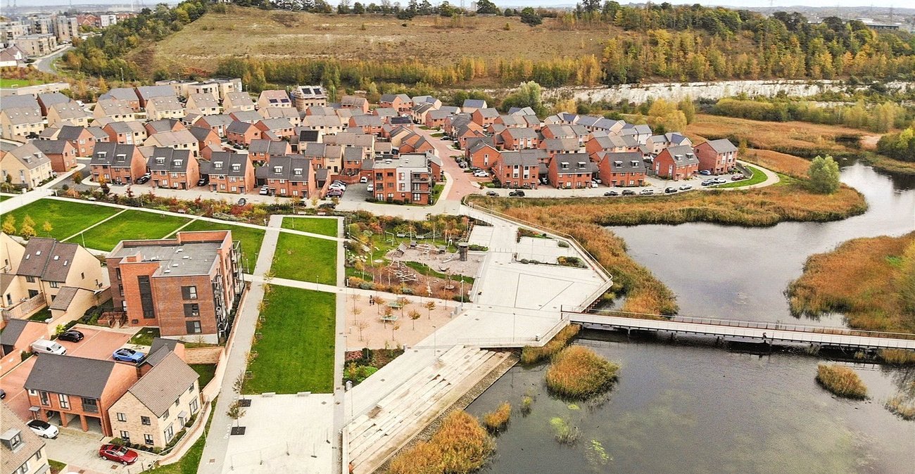 1 bedroom property for sale in Castle Hill | Robinson Jackson