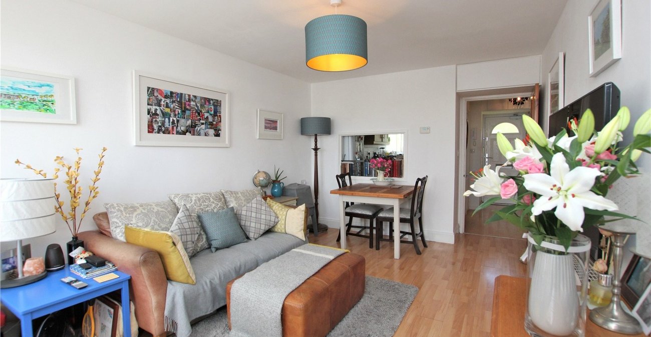 1 bedroom property for sale in London | Robinson Jackson