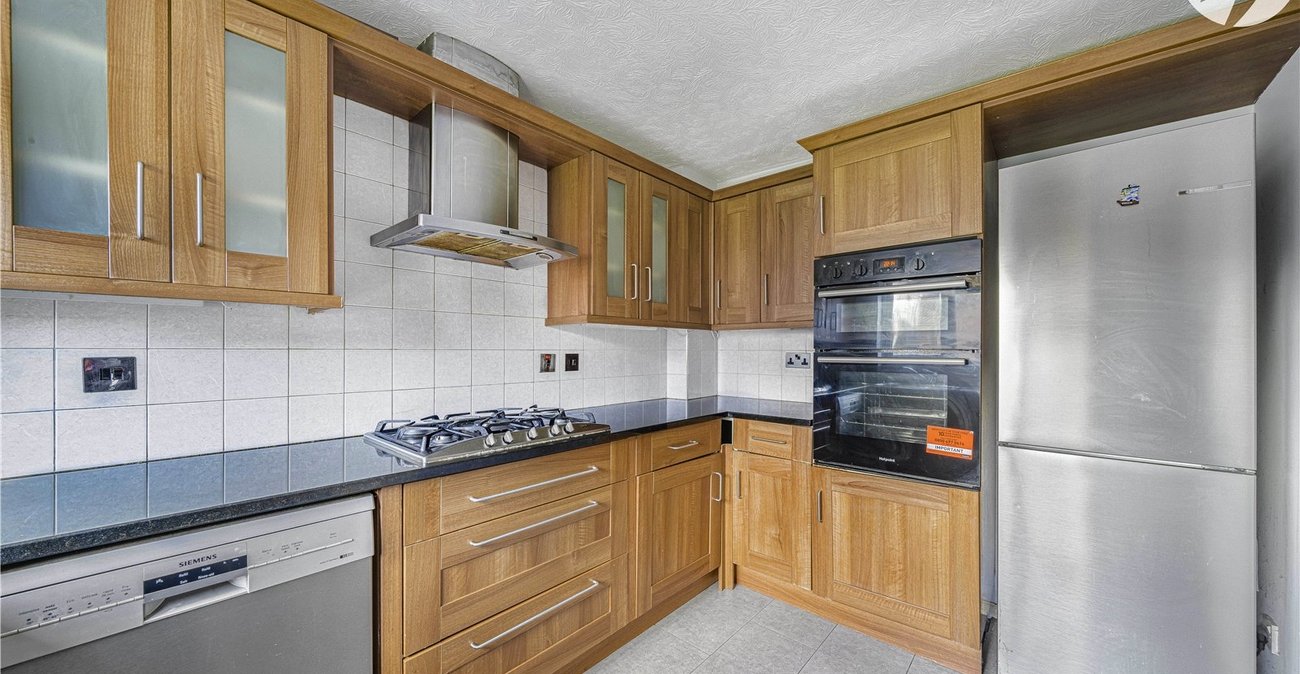 3 bedroom house for sale in Dartford | Robinson Jackson