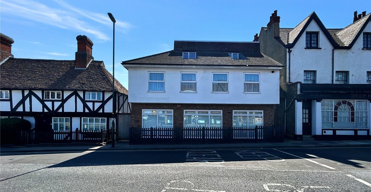 2 bedroom property for sale in Sidcup | Robinson Jackson