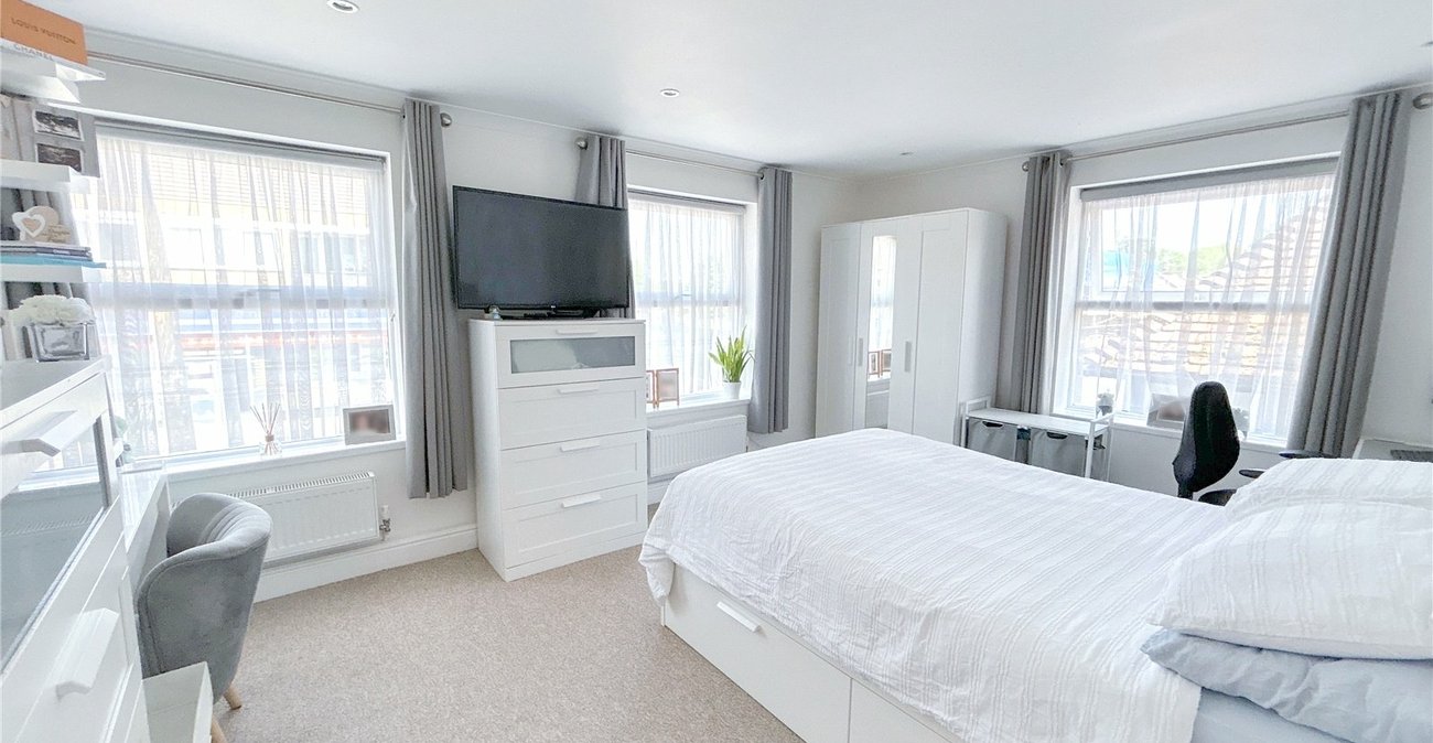 2 bedroom property for sale in Sidcup | Robinson Jackson