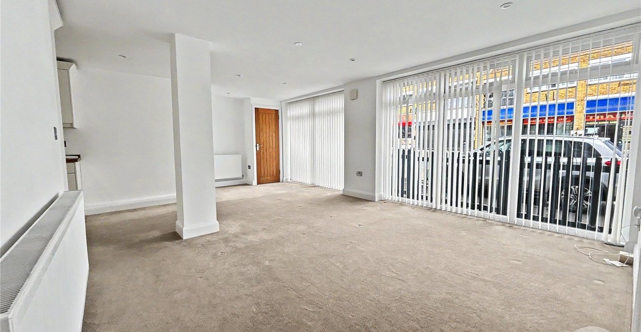 2 bedroom property for sale in Sidcup | Robinson Jackson