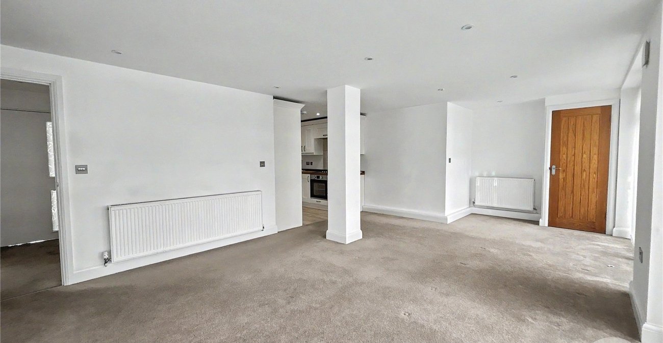 2 bedroom property for sale in Sidcup | Robinson Jackson