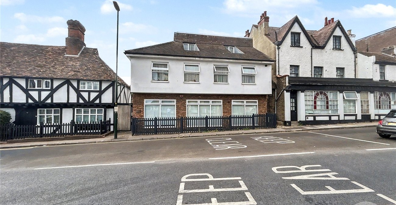 2 bedroom property for sale in Sidcup | Robinson Jackson