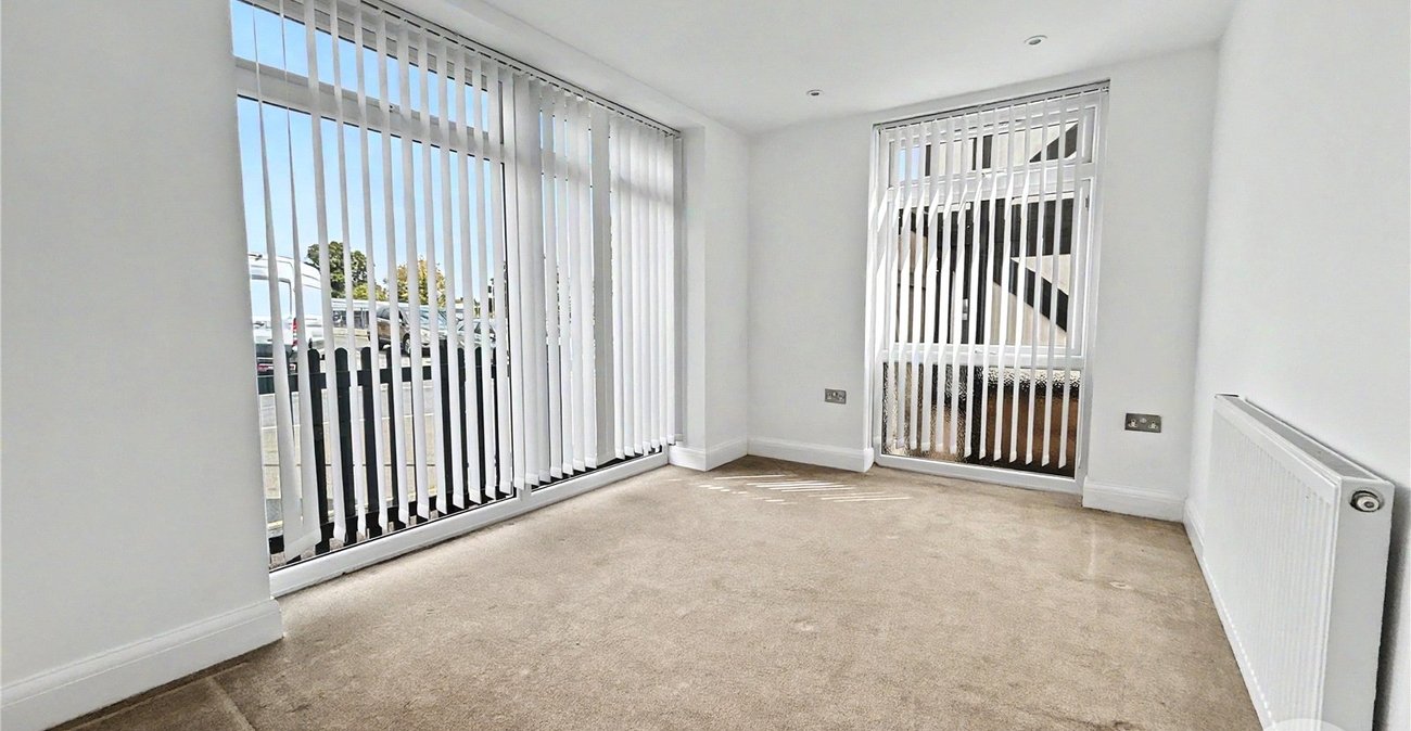 2 bedroom property for sale in Sidcup | Robinson Jackson