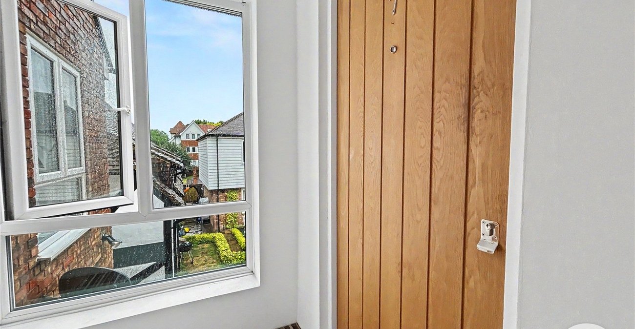 1 bedroom property for sale in Sidcup | Robinson Jackson