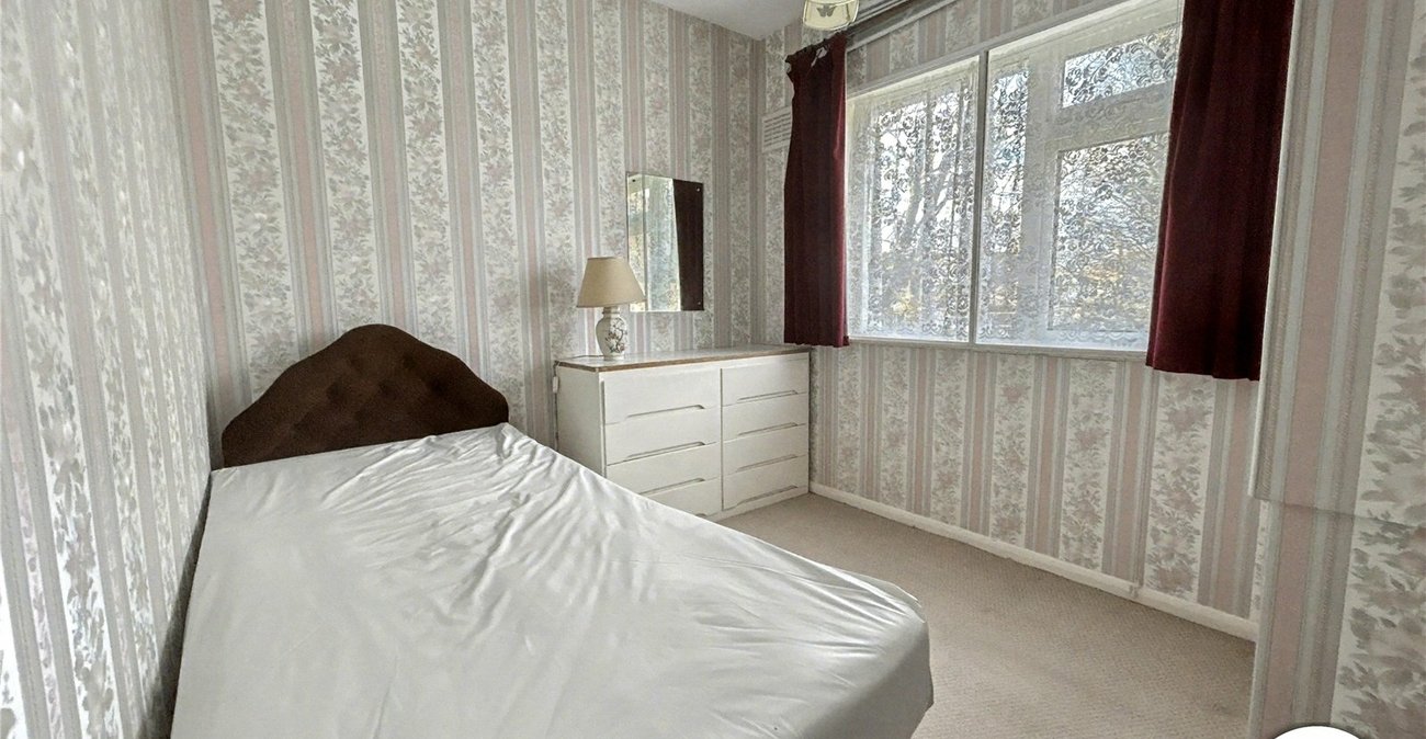 3 bedroom house for sale in Sidcup | Robinson Jackson