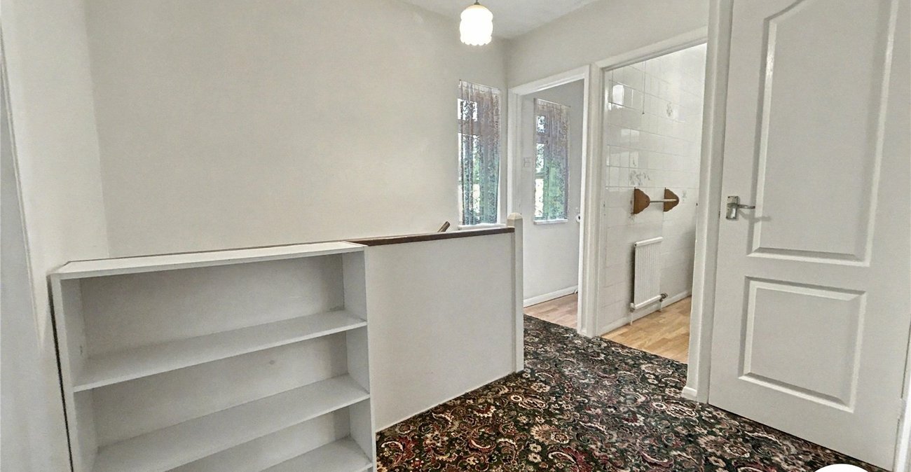 3 bedroom house for sale in Sidcup | Robinson Jackson