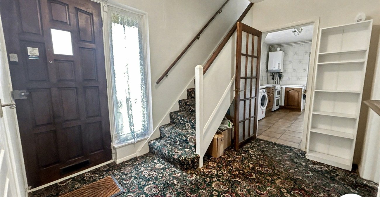 3 bedroom house for sale in Sidcup | Robinson Jackson