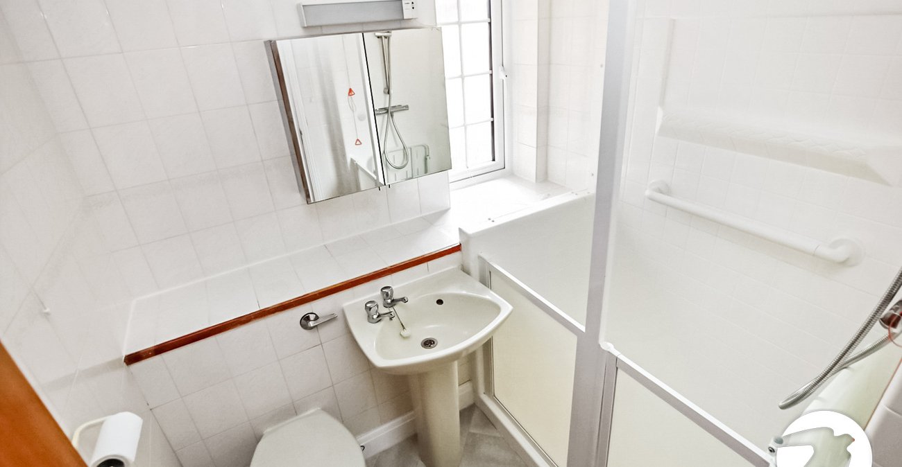 1 bedroom property for sale in London | Robinson Jackson