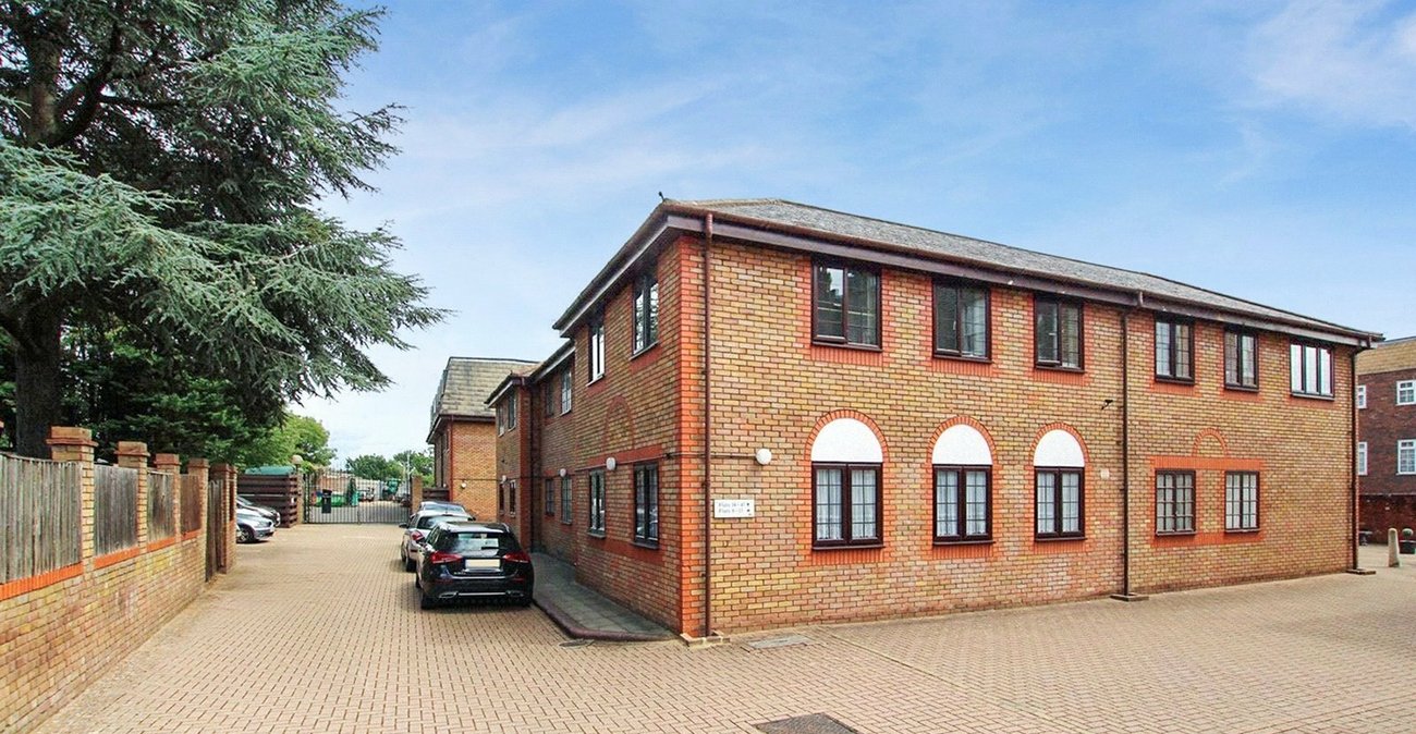 1 bedroom property for sale in London | Robinson Jackson