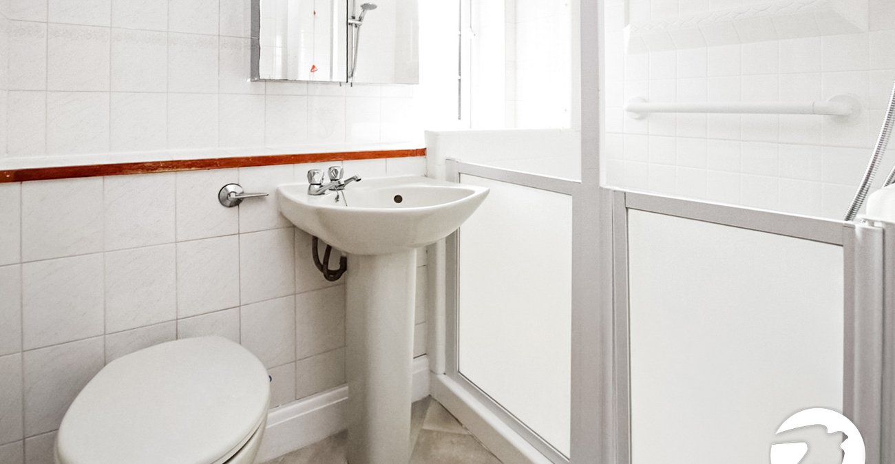 1 bedroom property for sale in London | Robinson Jackson