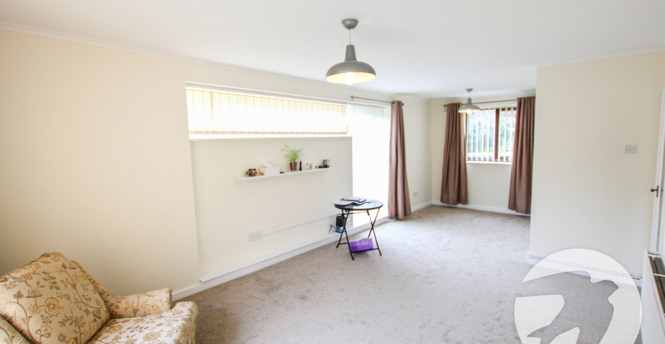 2 bedroom property for sale in London | Robinson Jackson