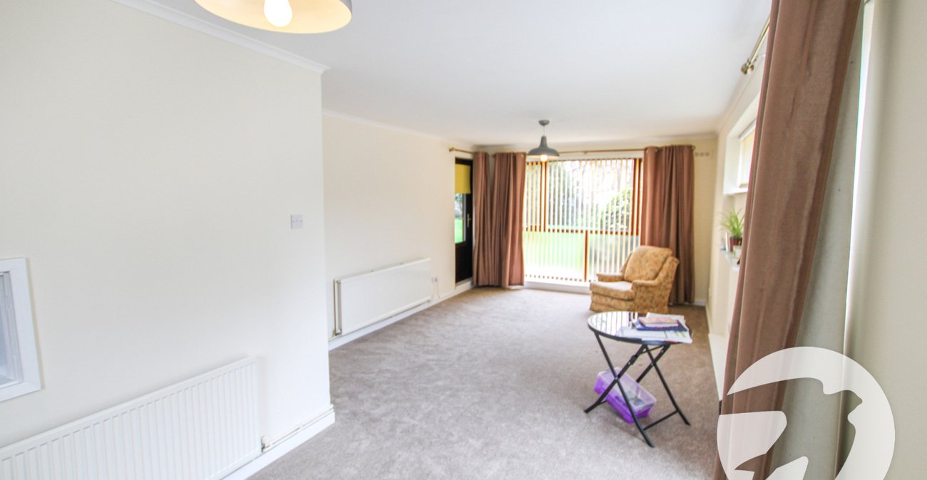 2 bedroom property for sale in London | Robinson Jackson