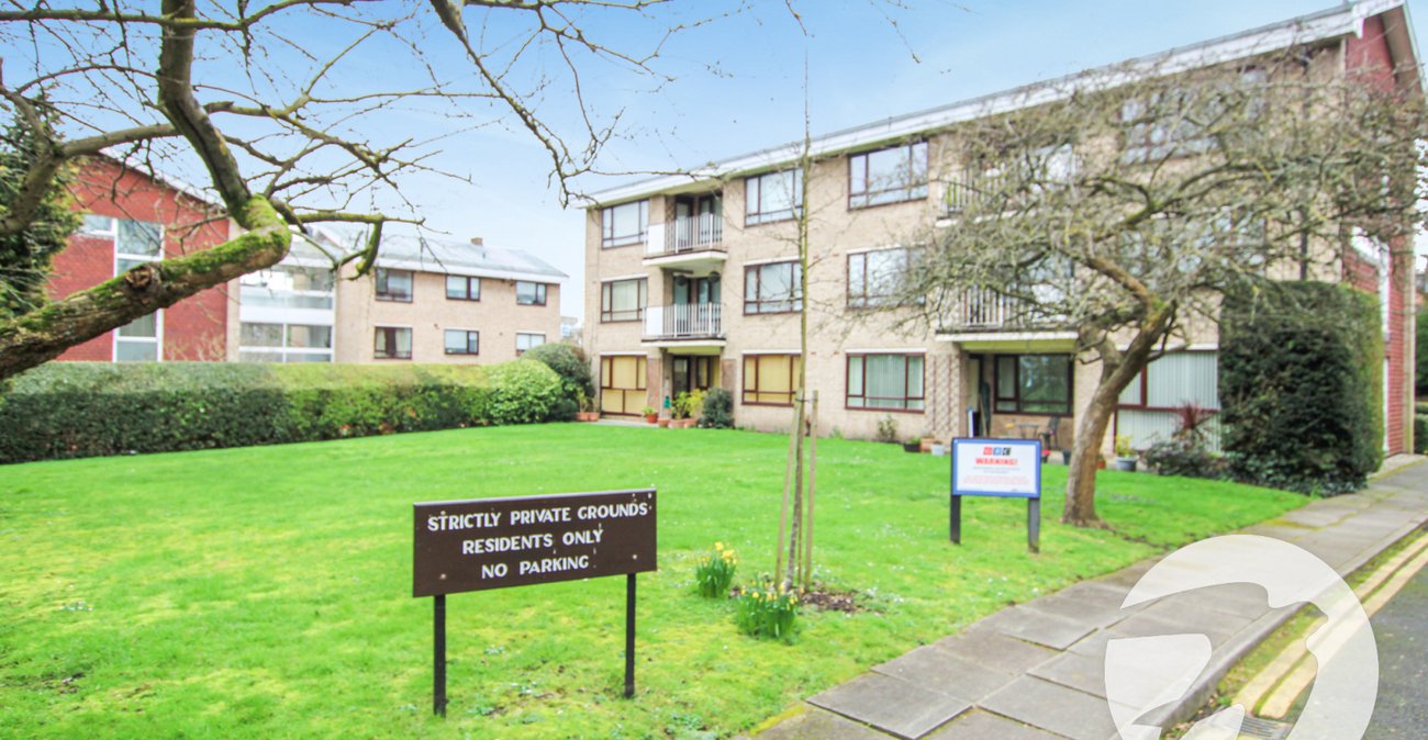 2 bedroom property for sale in London | Robinson Jackson