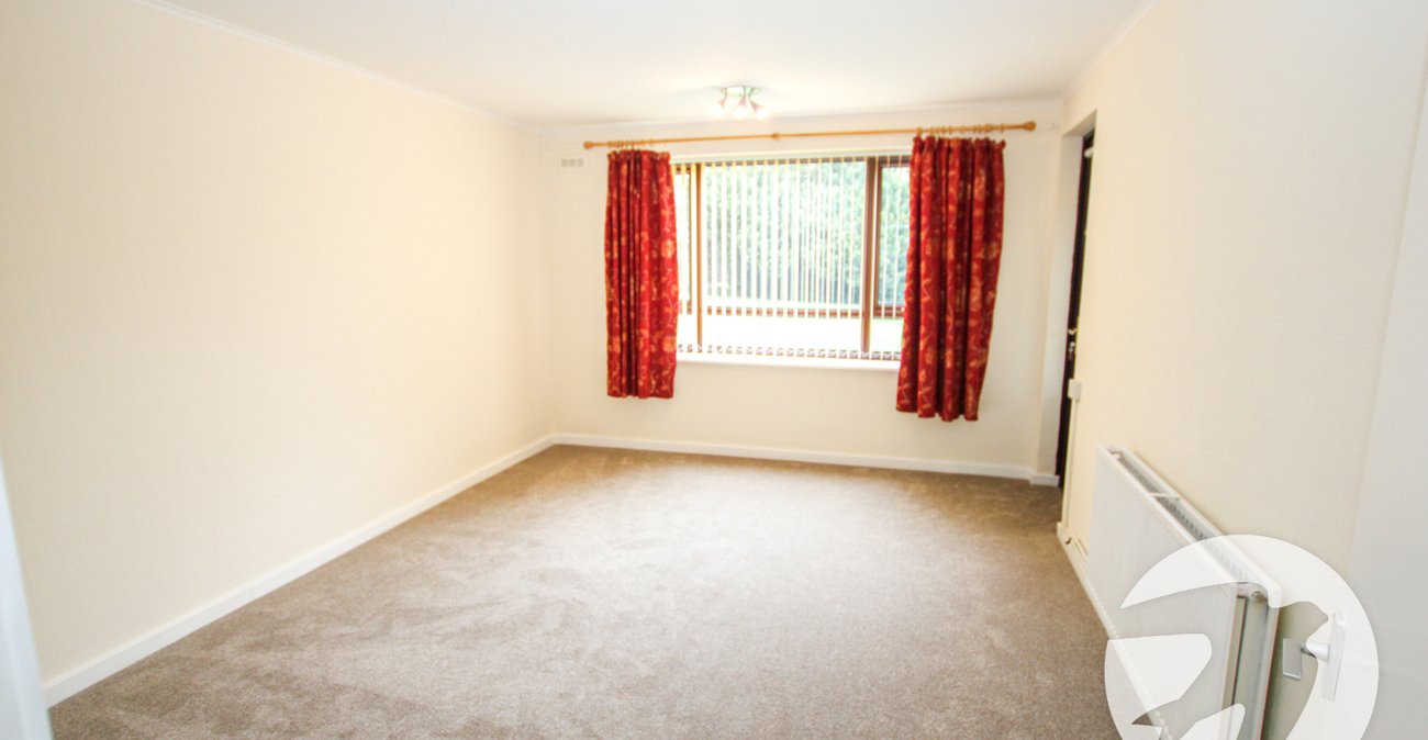 2 bedroom property for sale in London | Robinson Jackson