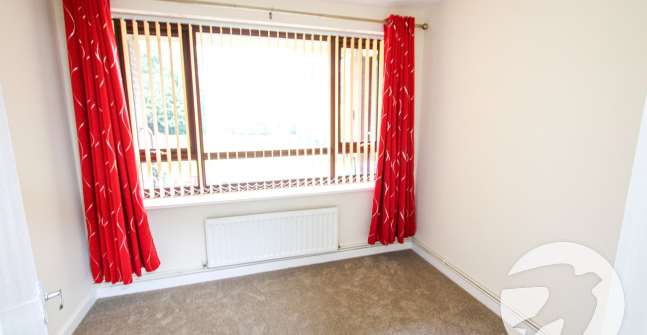 2 bedroom property for sale in London | Robinson Jackson