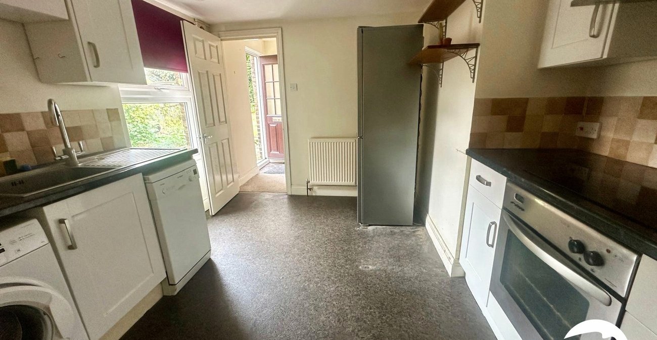 2 bedroom property for sale in Hither Green | Robinson Jackson