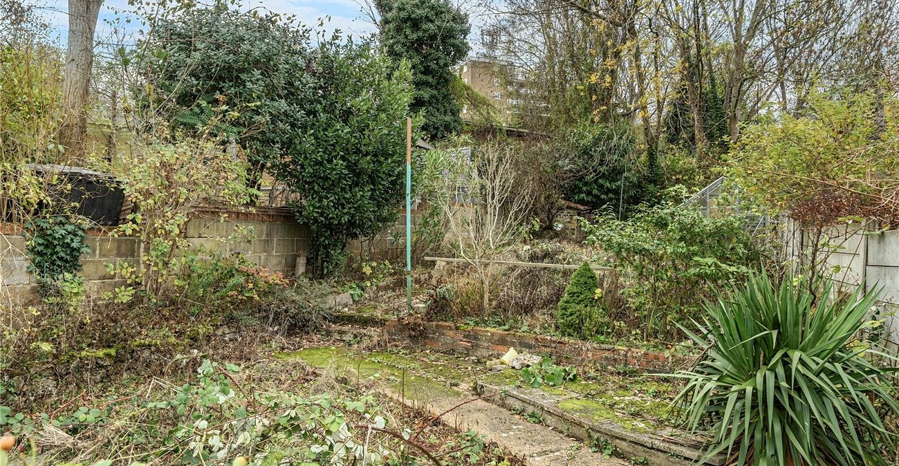 6 bedroom house for sale in Forest Hill | Robinson Jackson