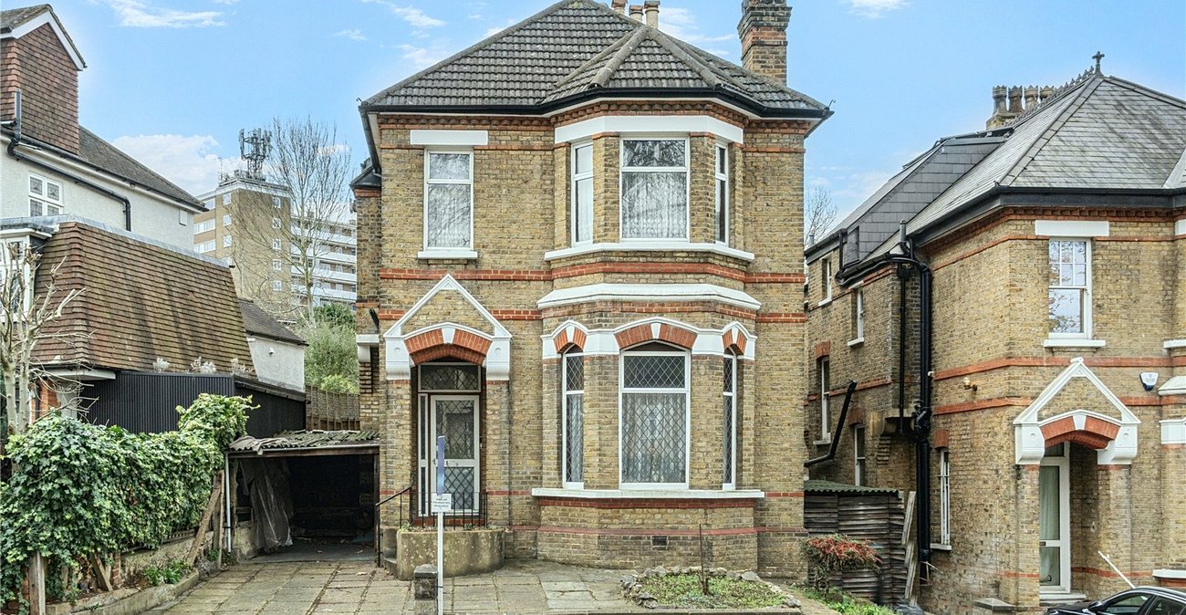 6 bedroom house for sale in Forest Hill | Robinson Jackson