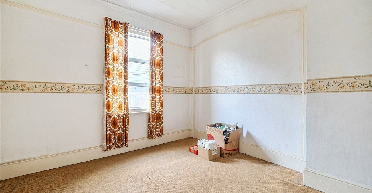 6 bedroom house for sale in Forest Hill | Robinson Jackson