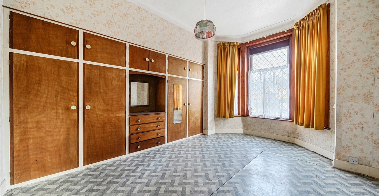 6 bedroom house for sale in Forest Hill | Robinson Jackson